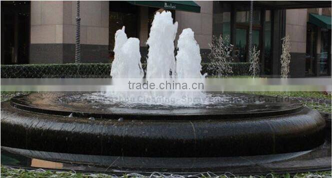 Low pressure brass fountain spray nozzle