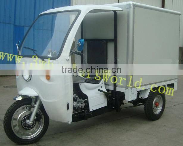 Chinese With Closed Cabin 500cc,600cc Cargo Tricycle Motorcycle for Sale