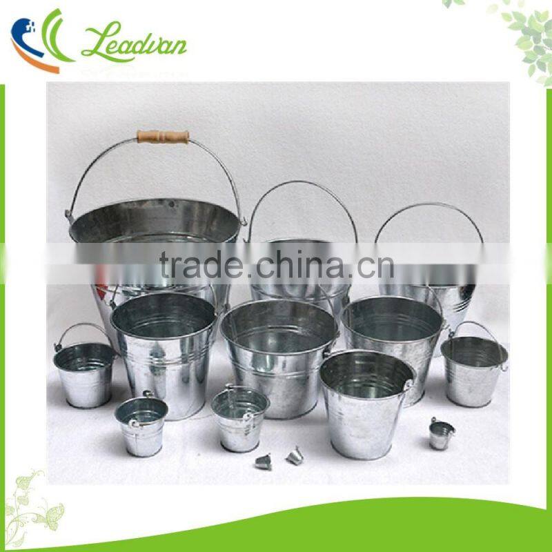 mini iron flower buckets with tray