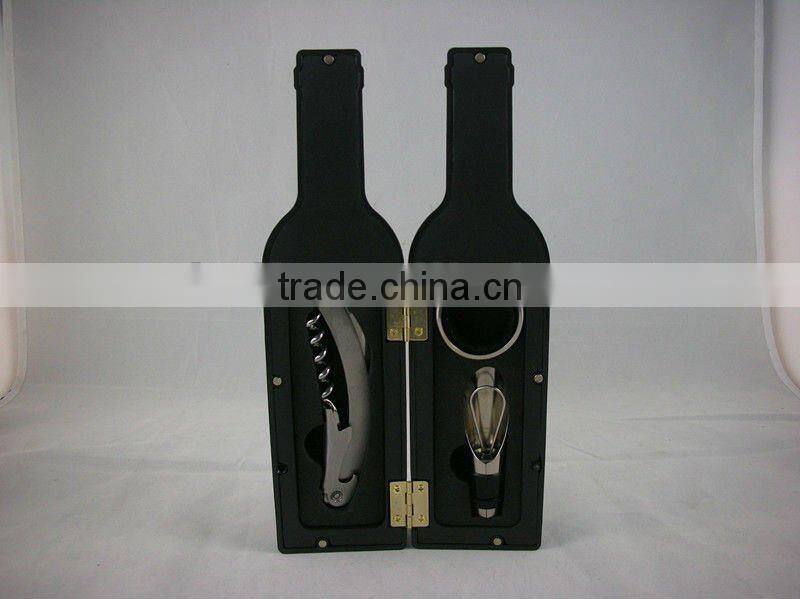 3pcs plastic bottle shape wine set