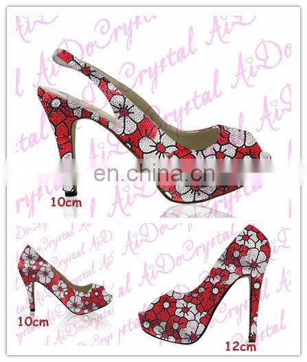 Aidocrystal italian shoes and bag set Custom Rhinestone Logo Design On High Heel Shoes