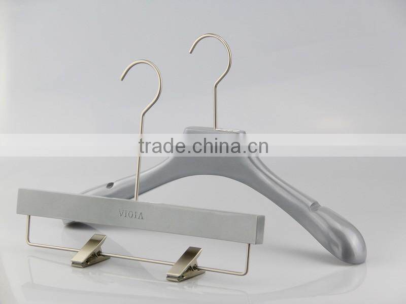 popular wooden hanger and pants hanger with customized size