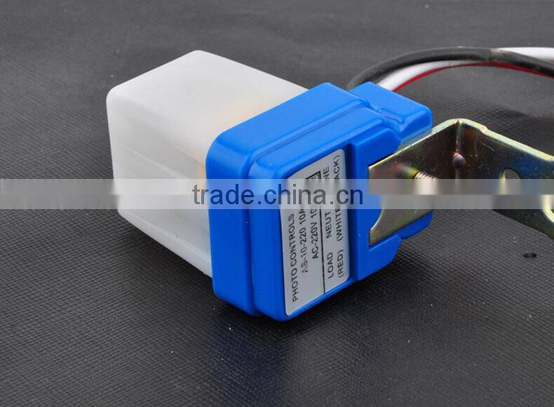 IP44 6A light control switch adjustable PIR photo cell sensor