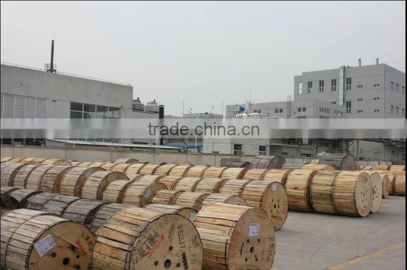 Aerial FTTH Drop Cable Outdoor Cable 1- 4 Core LSZH Fiber Opitc Cable
