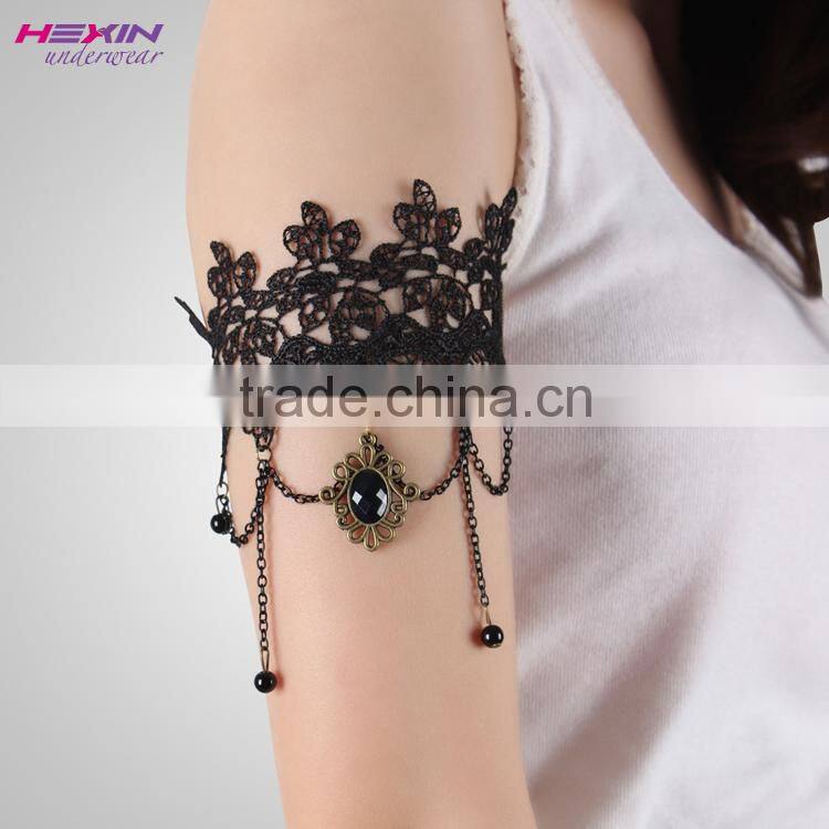 White Small Flower Fashion Girls Armband Cheap Chain Fashion Bracelet