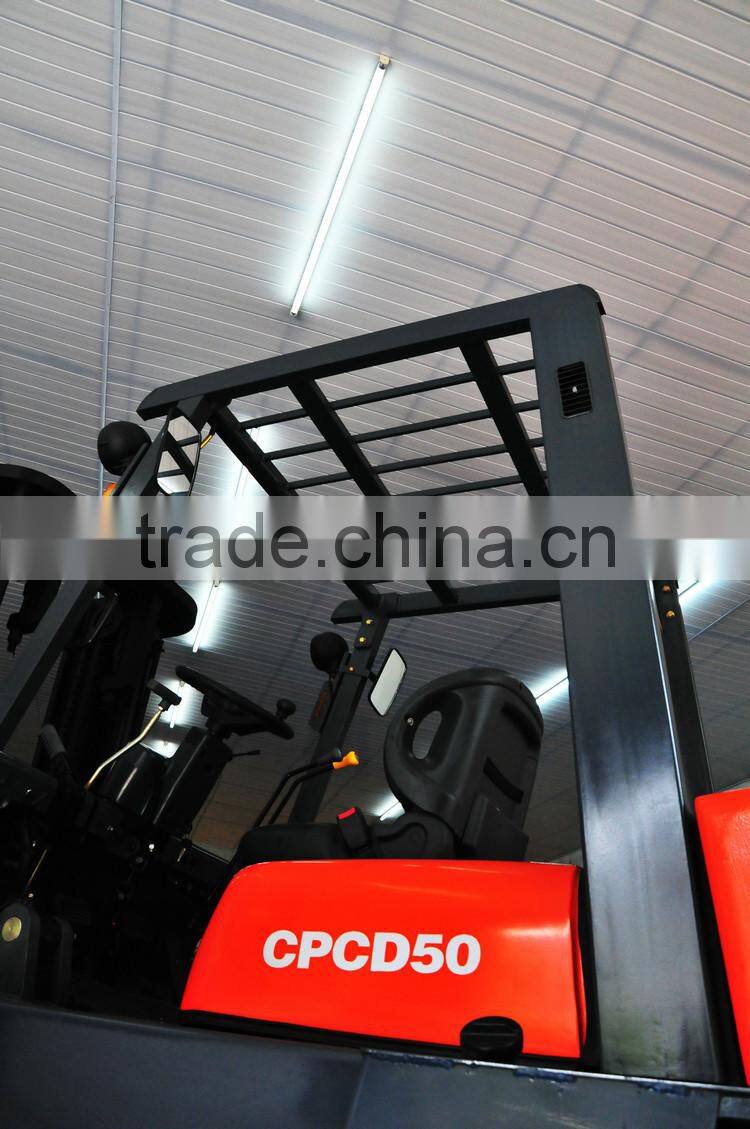 Best Seller Promotional High efficient and convenient specification bettery diesel forklift