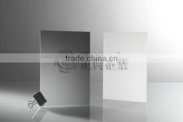 Light diffuser polycarbonate sheet
