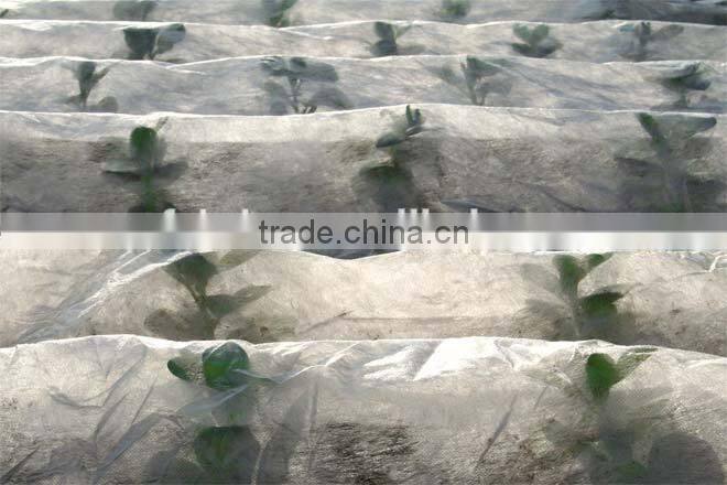 lightweight reusable nonwoven floating row