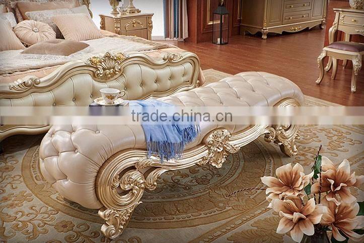 Luxury solid wood bedroom furniture golden carving leather bed bench