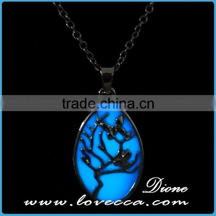 Luminous necklace Magical Aqua Blue Tree Round Glow In Dark