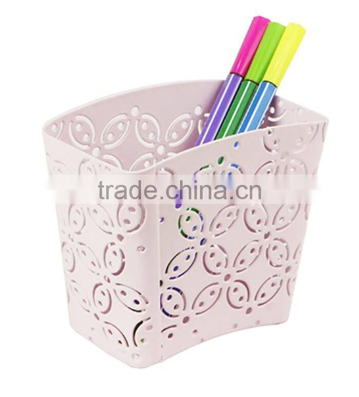 Pink Arc-shaped Metal Punched Pen Ruler Pencil Holder