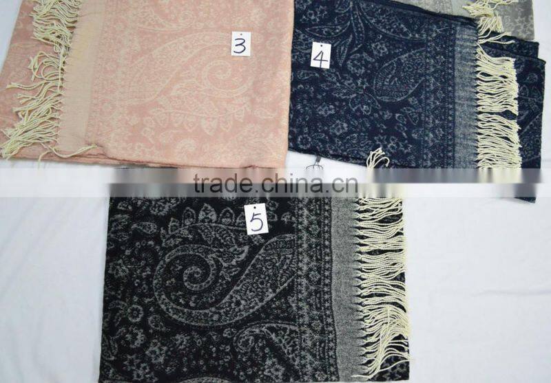 2017 the latest lady jacquard soft 100%acrylic paisley floral scarf shawl