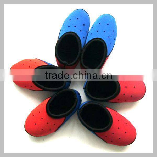 2014 hottest Neoprene Socks