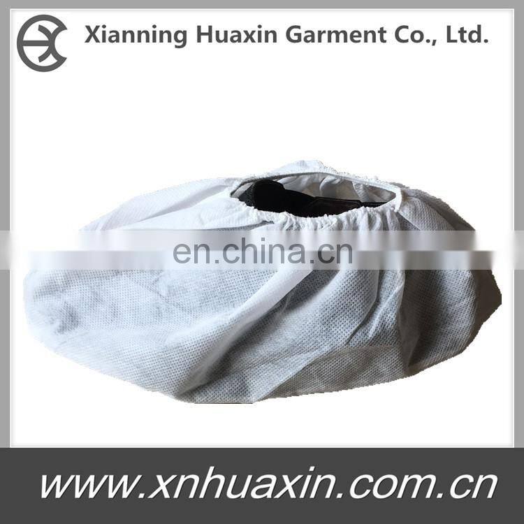 Comfortable Nonwoven PP Shoecover with PVC Dots Sole