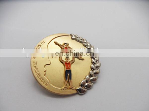 High quality Coins shape Gold plated Cheap custom design badge with flat tip
