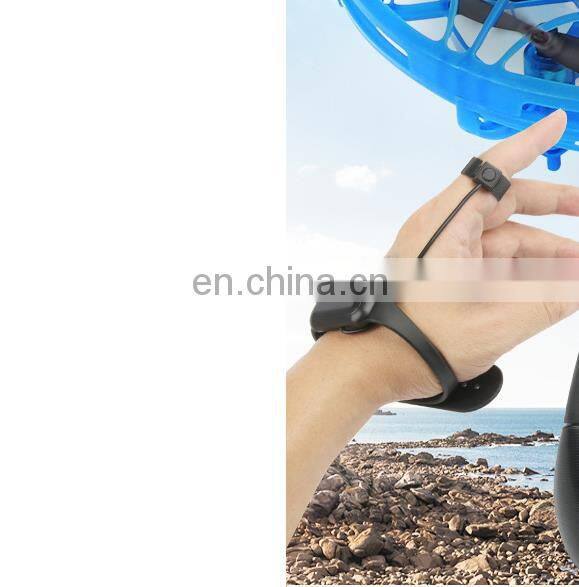 Induction flying saucer Suspended UFO gesture remote control cross-border toy Induction aircraft drone Parent-child interaction