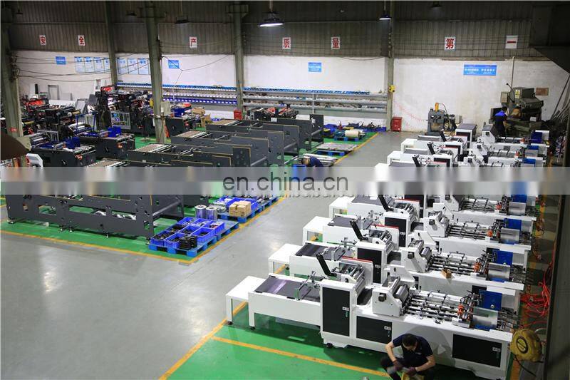UTM800A CE approval certificate Automatic toy paper display box window patching gluing Machine with corner V cut and creasing