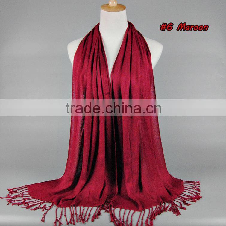 Wholesale Solid Plain Color Tassel Fashion Muslim Women Scarf Viscose Hijab