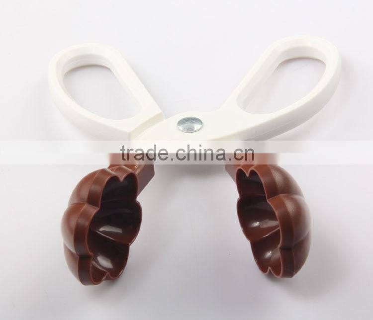 2016 new arrived kitchen tool Triad multi-function chocolate mold die chocolate cake