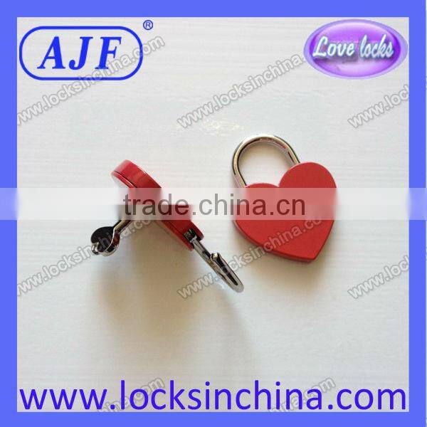 AJF fashion heart shape wedding locks