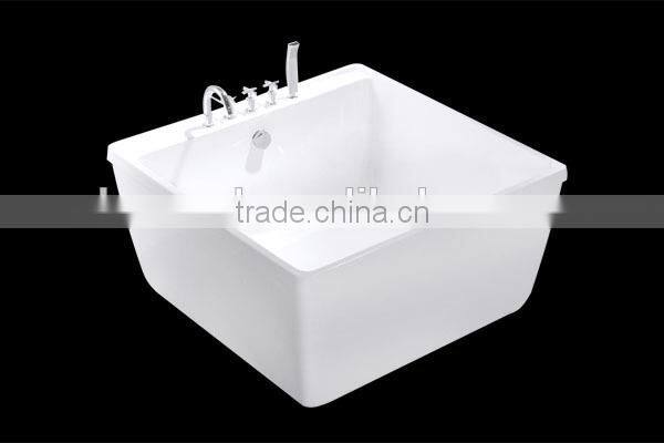 Boma Pearl Hydromassage Bathtub
