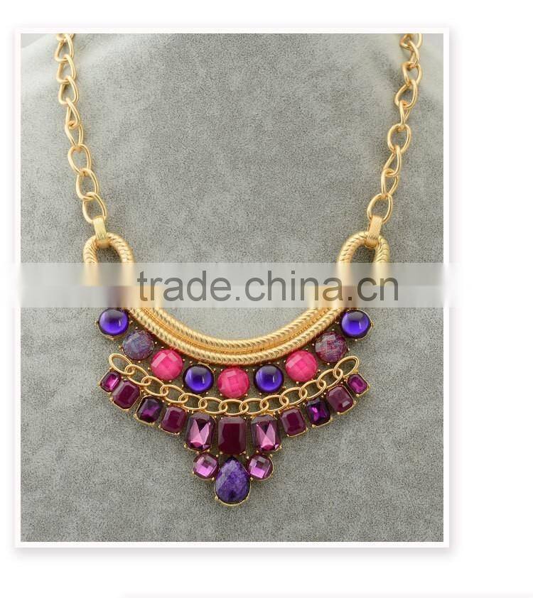 Wholesale Alloy sautoir collarbone chain resin necklaces