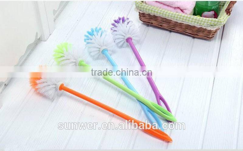 2016 very cheap price disposable toilet cleaning brush wieh holder