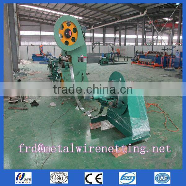 Protecting Razor Punching Sheet Machine