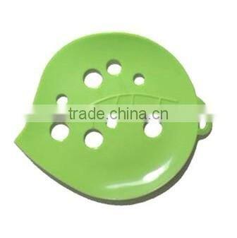 lovely hollow green laef shaped soap box case