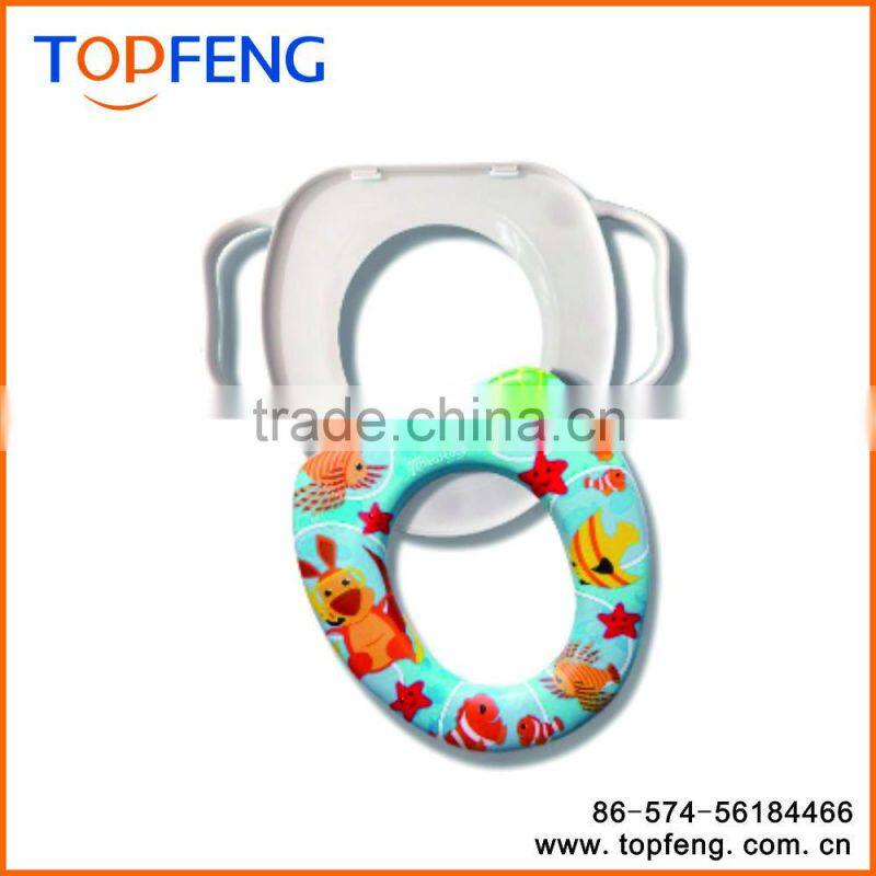 Easy clean soft potty seat with handle/ Children toilet seat