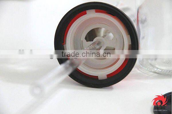 wholesale plastic Volume control small portable Kitchen glass oiler