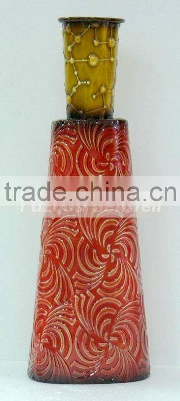 2011 NEW IN unbound dandelion iron vase