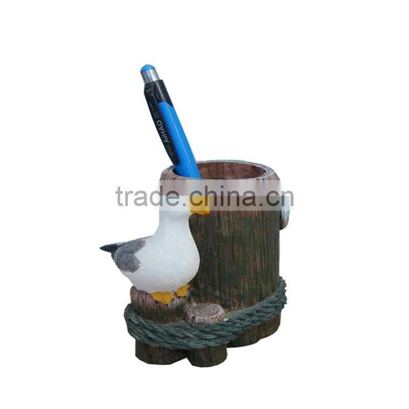 Polyresin souvnier pen holders