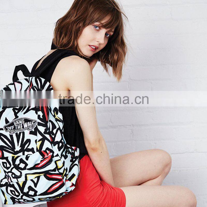 Large Capacity Outdoor Traveling Backpack, Hiking Backpack