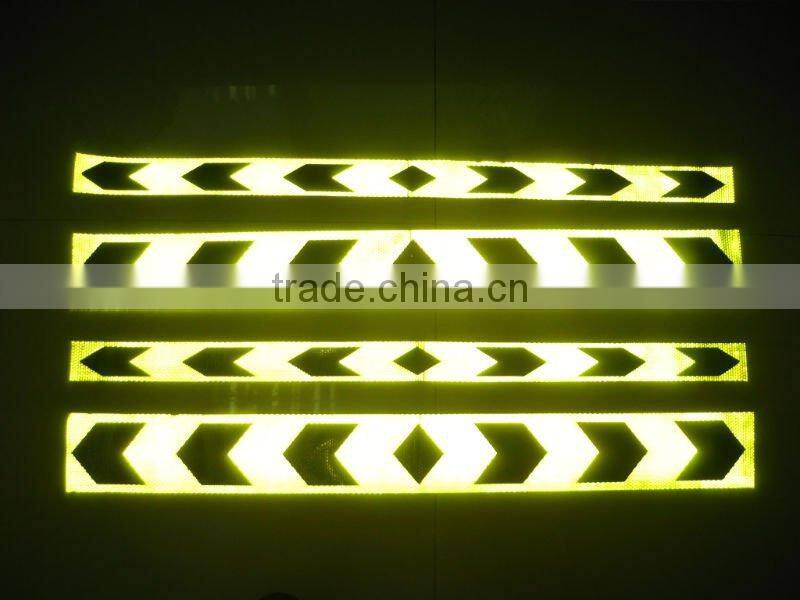 Photoluminescent film, glow sign