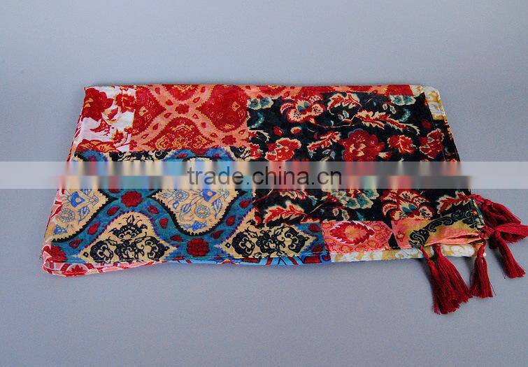 Wholesale New Lady Fashion Patch Printed Cotton Scarf With Tassel