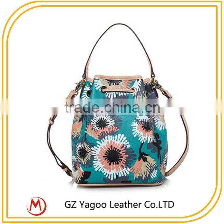Ladies shoulder bag popular Occident women PVC bucket bag with chain