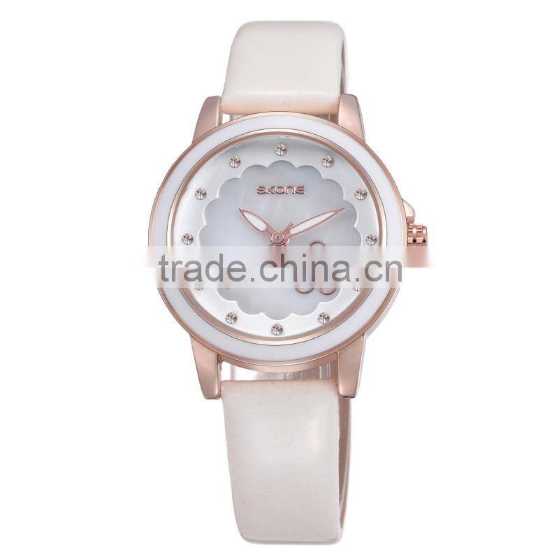 9347 Latest flower watch leather bracelet women watches clock movement parts