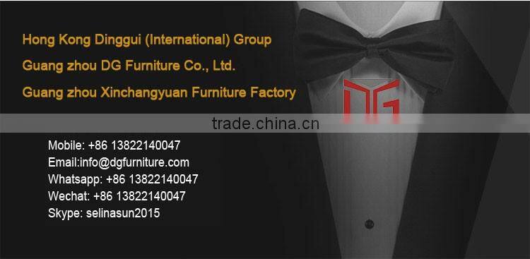 Wholesale Small Lighted Wood Mobile Tabletop Portable Jewelry Display Cases