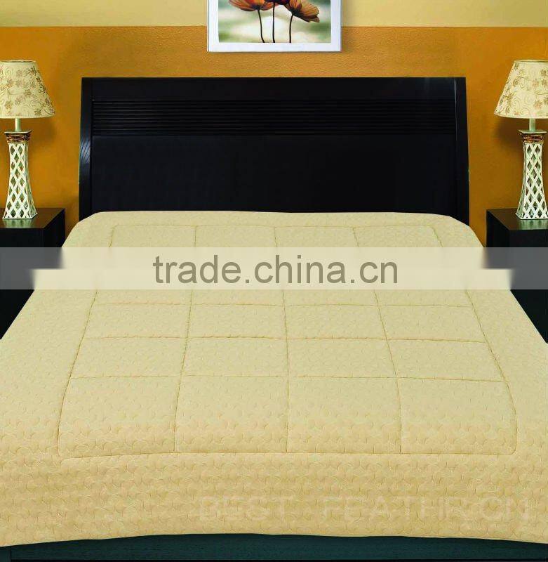 soybean fiber quilt for home and hotel