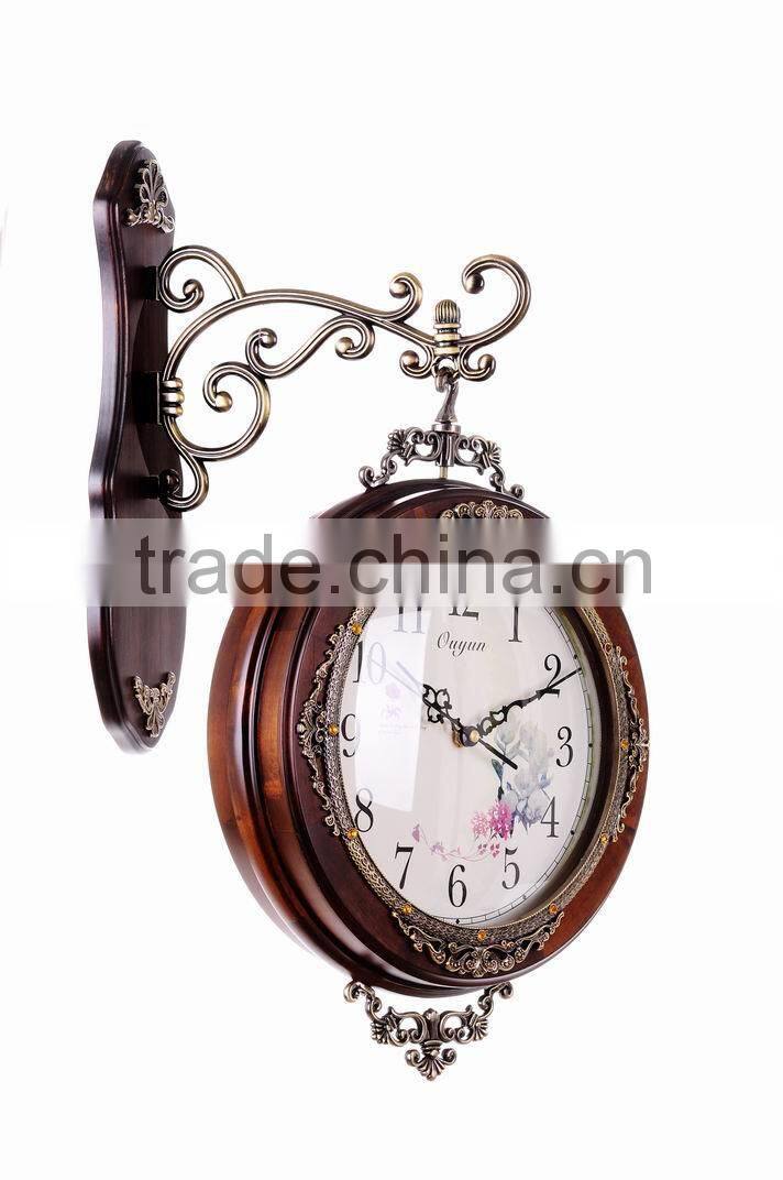 Modern Design White Wood Frame Wall Clock For Home Decoration