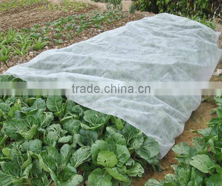 UV-stable pp nonwoven fabric for garden and agriculture cover