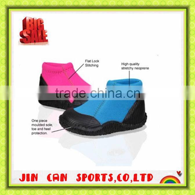 New style top quality nice design baby beach swim shoes