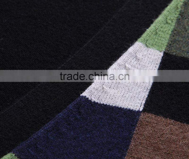 100% fine wool men's knitwear cardigan with check pattern