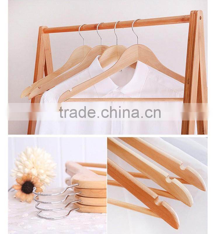Good quality cloth garment top shirt wooden clothes hanger