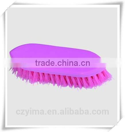 plastic horse cleaning brush