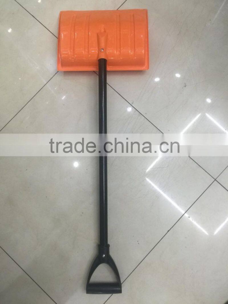 Plastic push snow shovel/ Snow shovel with wooden handle/long handle snow shovel