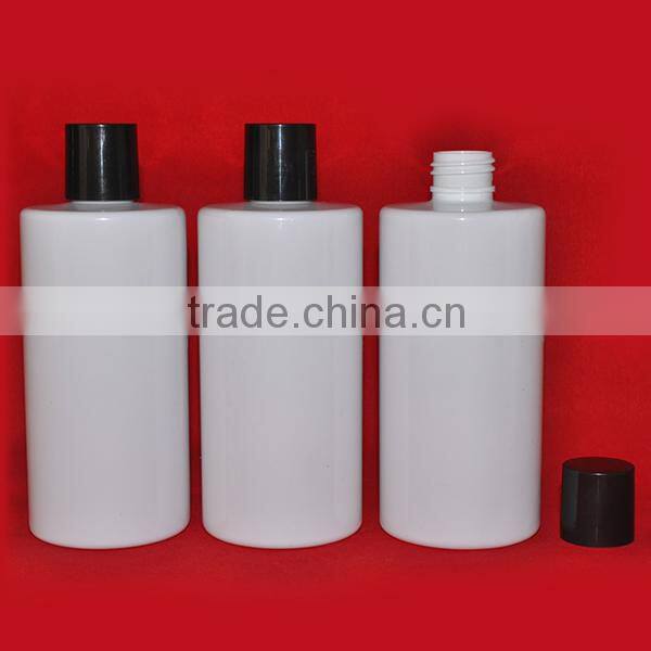 White PET plastic 150 g liquid medicine bottle with black screw caps