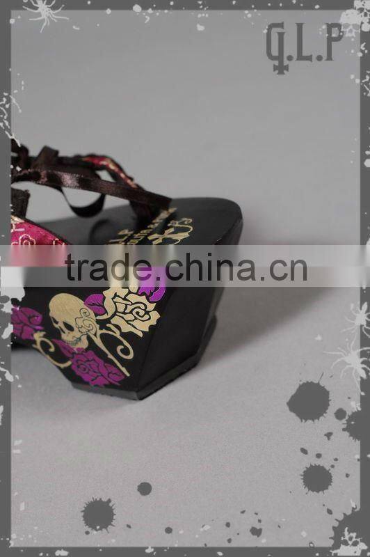 Lovely Summer black Clogs