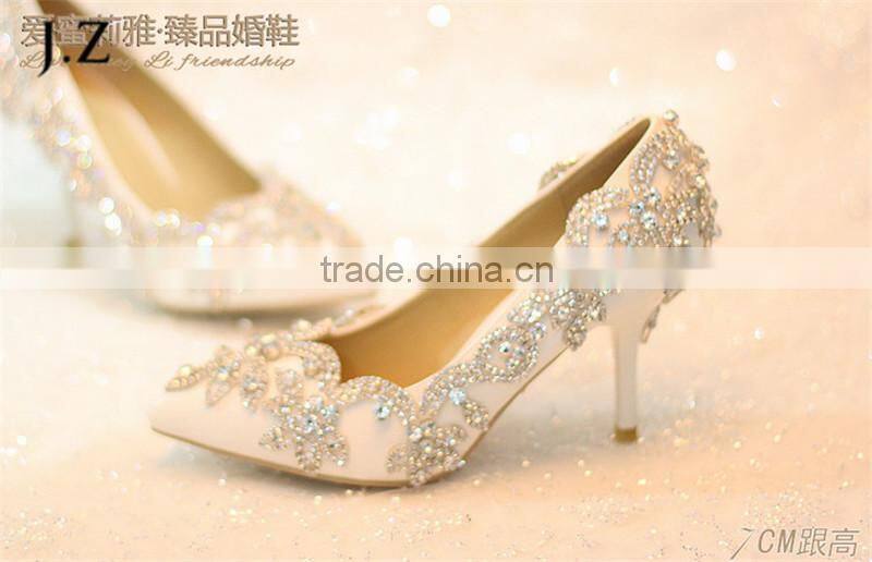OW14 New design Wedding shoes crystal low heel shoes
